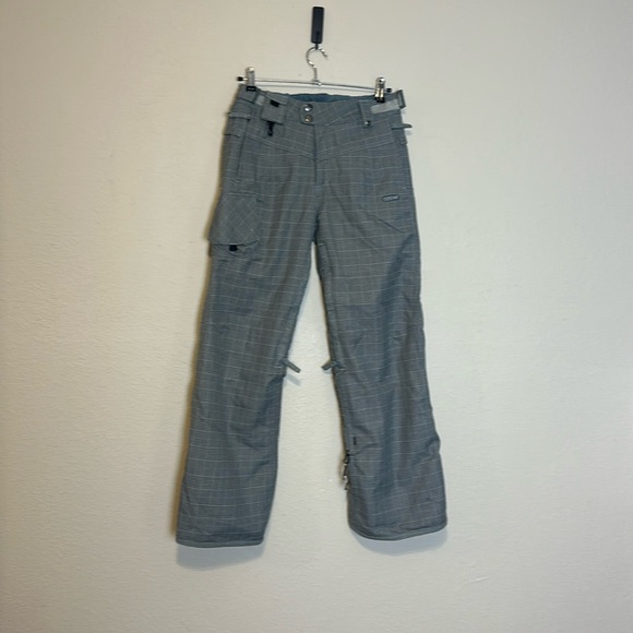 686 snowboarding Smarty Plaid Womens pants Size Small - Picture 1 of 10